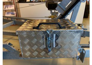 Batterilåda alu med batteri , strömbrytare ,  500x370x250mm
