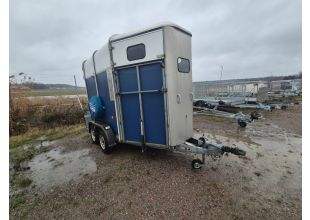 Hästtransportsläp begagnad