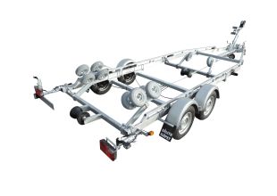 REG-2000FU för båtar 5,9-7,2m & 1470kg