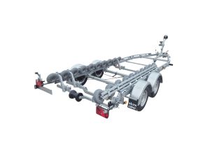 NYHET 2025 REG-3000FS för båtar 5,9-7,6m & 2320kg