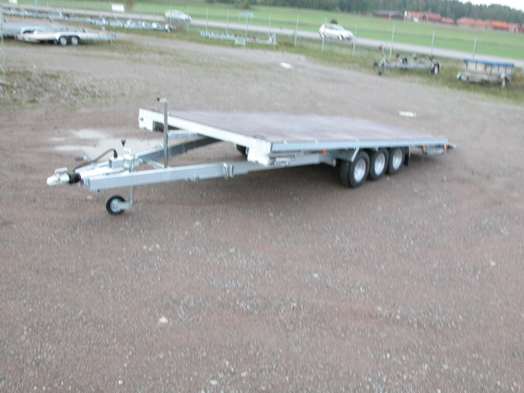 HB5 3500M (5x2,2m last 2620kg)