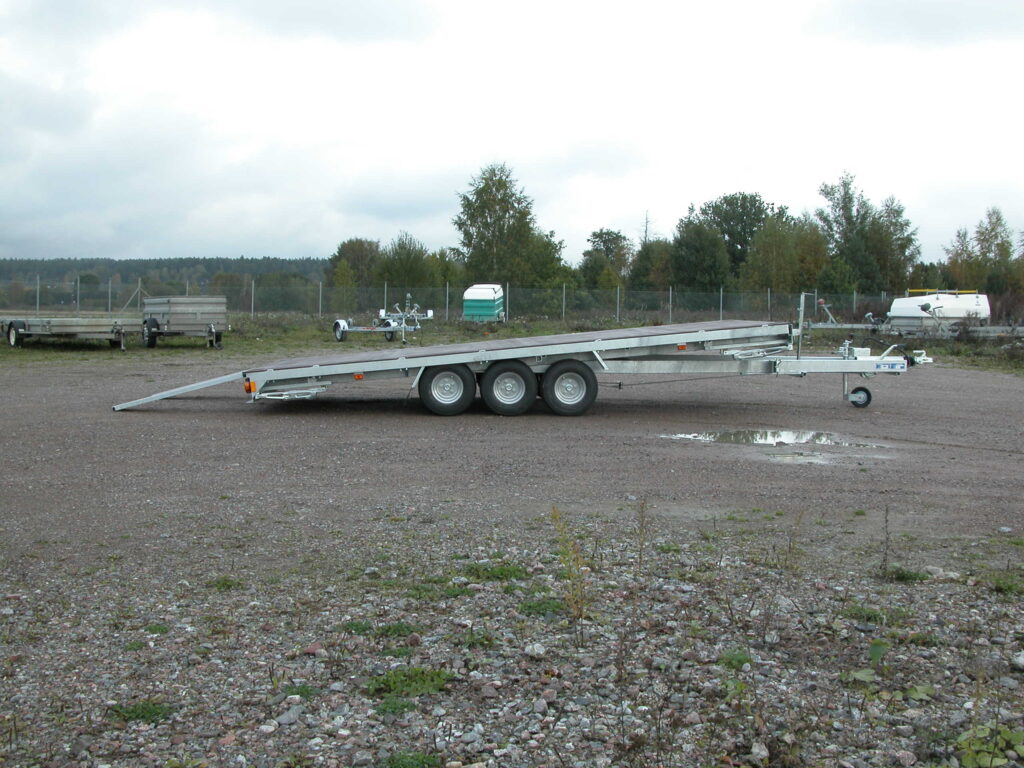 HB5 3500M (5x2,2m last 2620kg)
