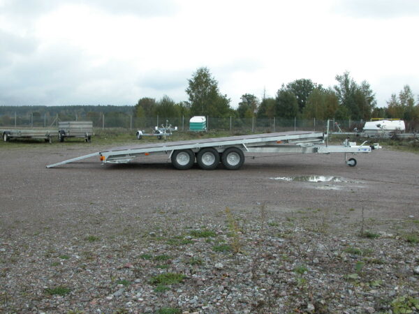 HB5 3500M (5x2,2m last 2620kg)