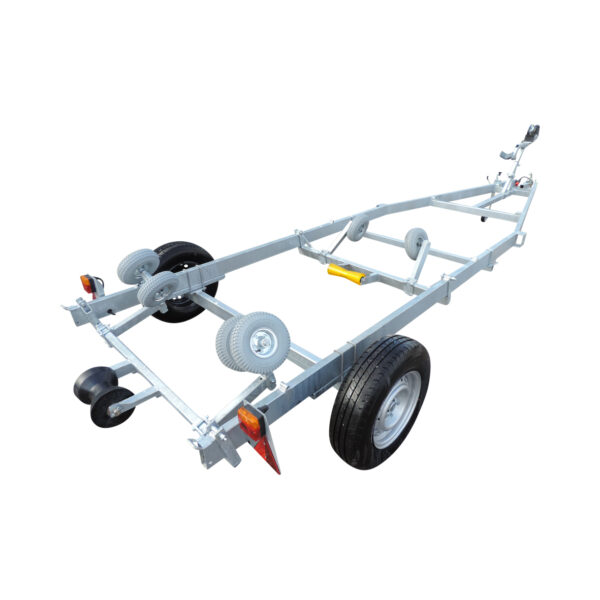 Båtvagn motorbåtar med V-skrov 5-6,8 meter & upp till 1600kg