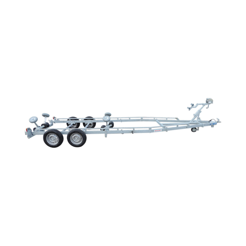 Båtvagn för motorbåtar med V-format skrov 5,5-7,2m & 2000kg
