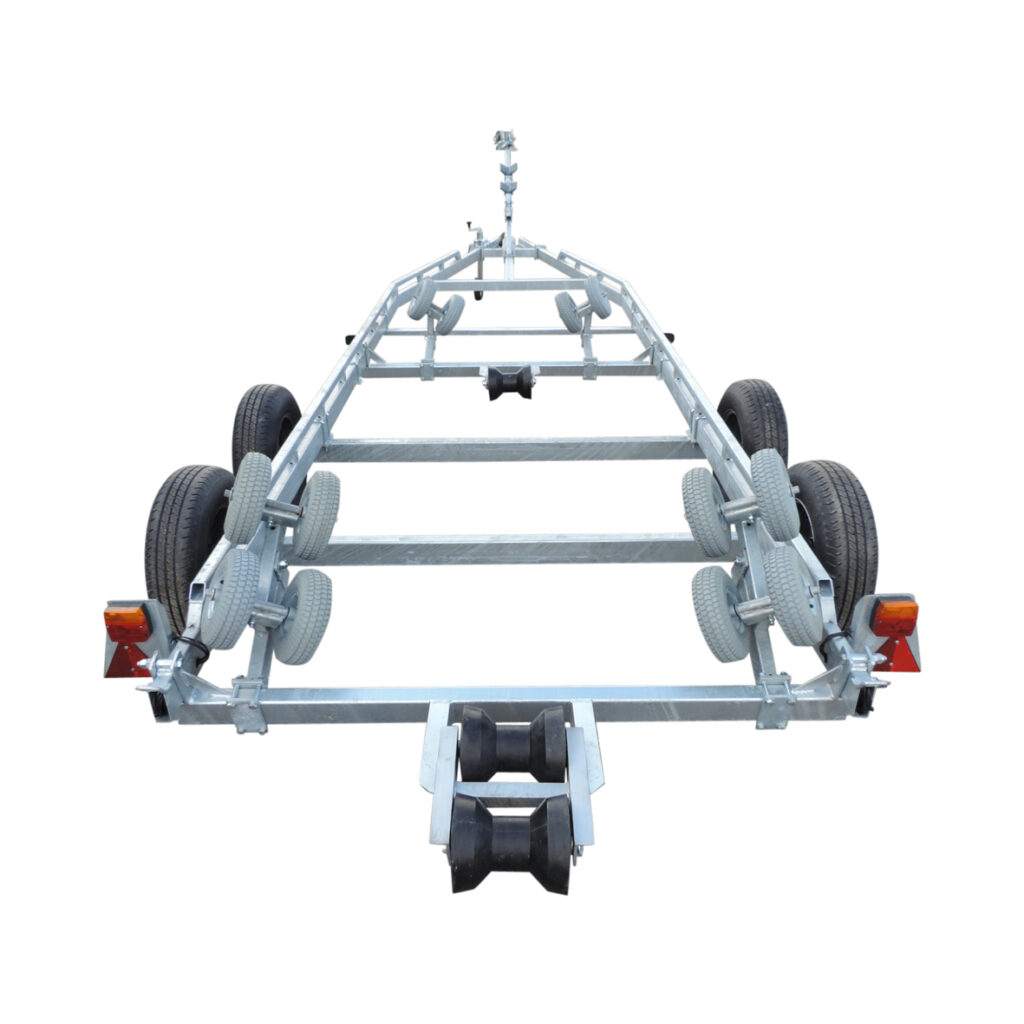 Båtvagn motorbåtar med V-skrov 5,9-7,6m & 3000kg