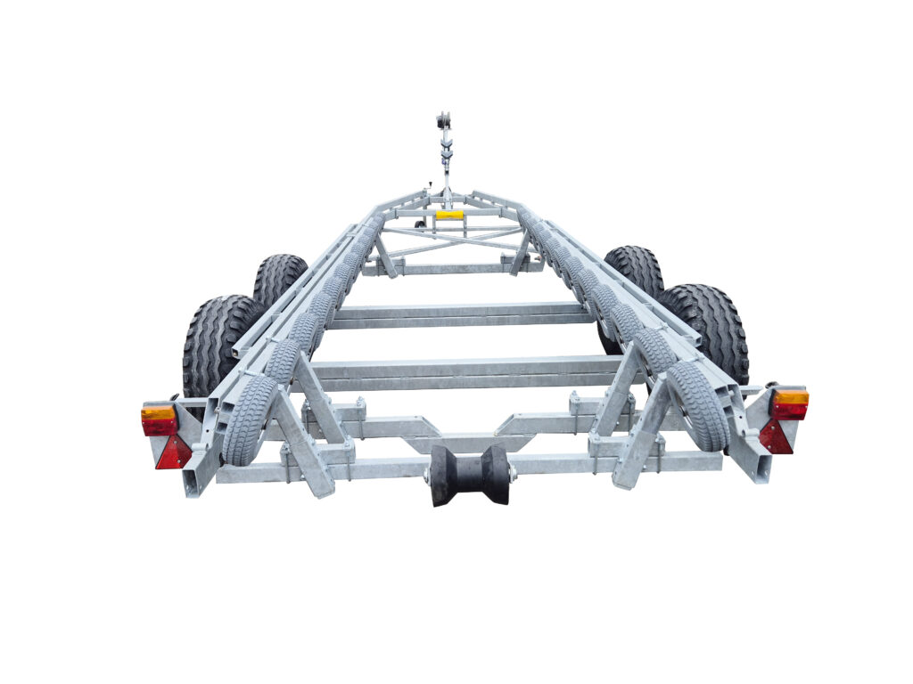 Båtvagn motorbåtar med V-skrov 7,2-9,8m & 4000kg