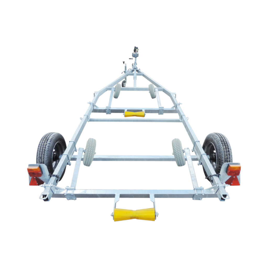 Båtvagn motorbåtar med V-skrov 4-5,3m & 800kg
