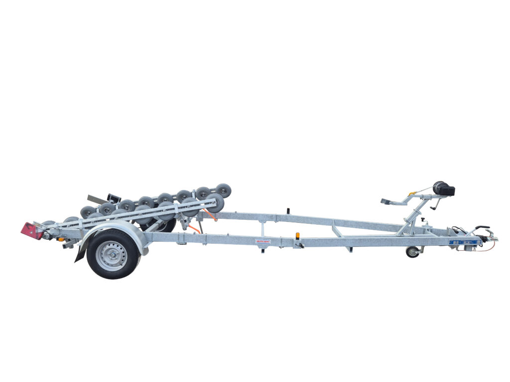 REG-1500ES för båtar 5-6,8 meter & 1080kg