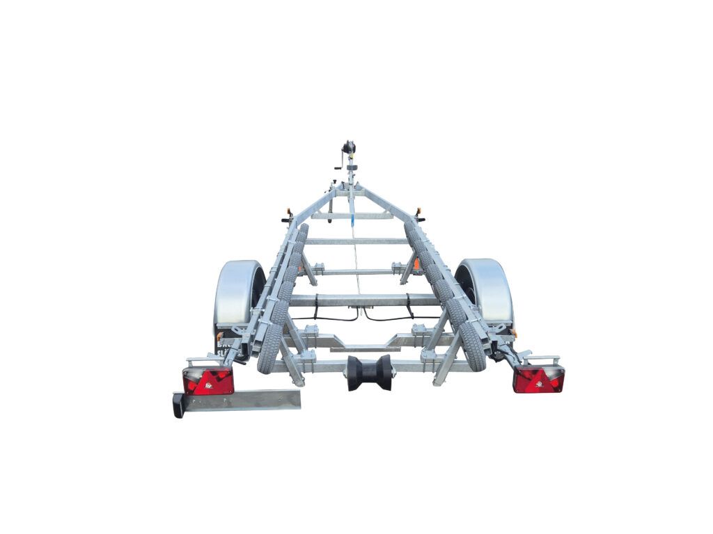 REG-1800ES för båtar 5-6,8 meter & 1380kg