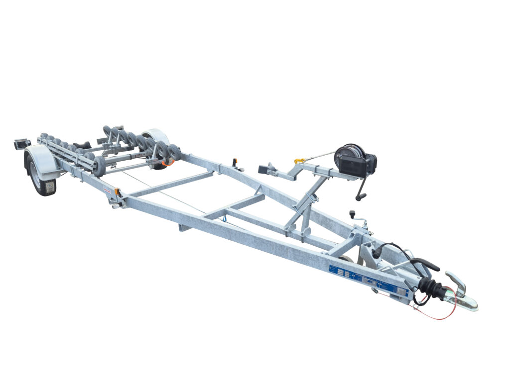 REG-1800ES för båtar 5-6,8 meter & 1380kg