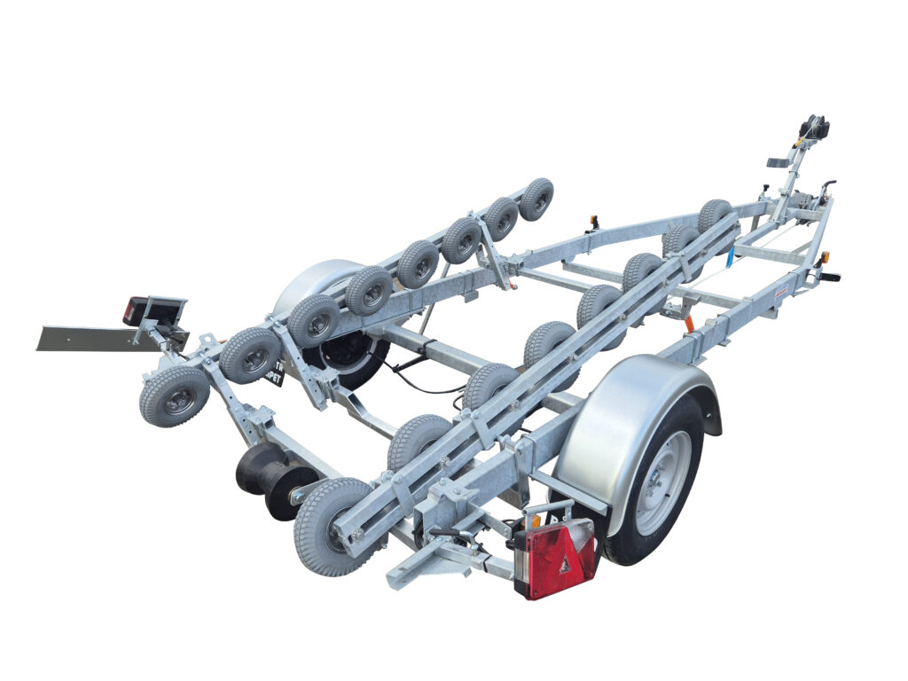 REG-1800ES för båtar 5-6,8 meter & 1380kg