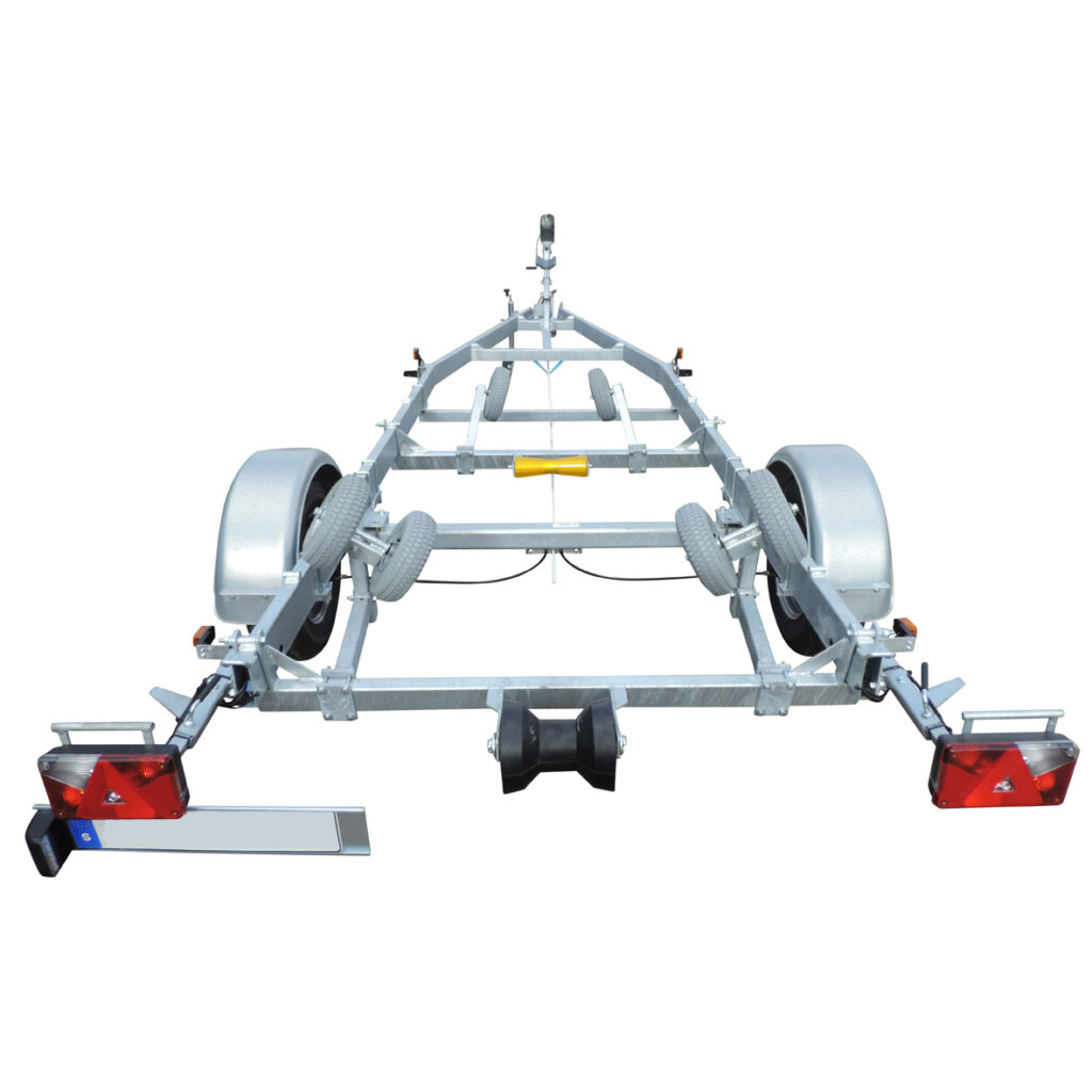 REG-1800EU båtar 5,1-6,8 meter & upp till 1430kg med v-skrov
