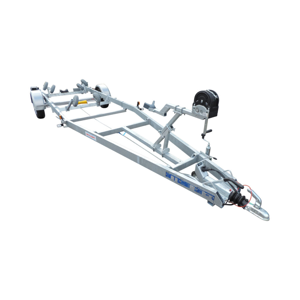 REG-1800EU båtar 5,1-6,8 meter & upp till 1430kg med v-skrov