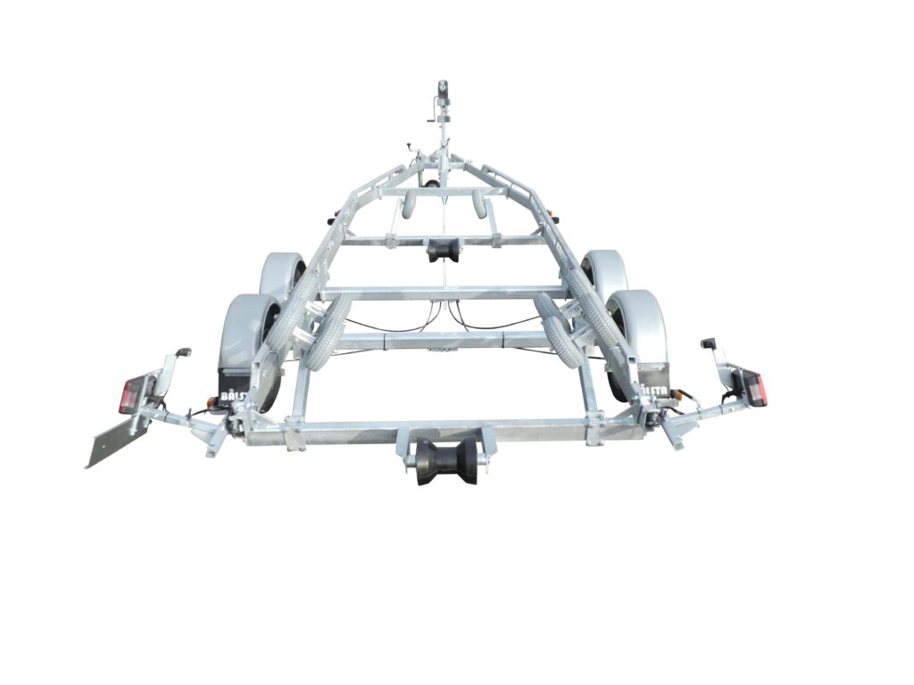 REG-2000FU för båtar 5,9-7,2m & 1470kg