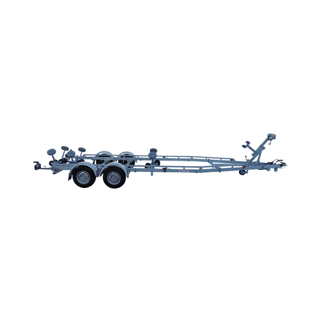 REG-3000FV för båtar 5,9-7,6m & 2300kg