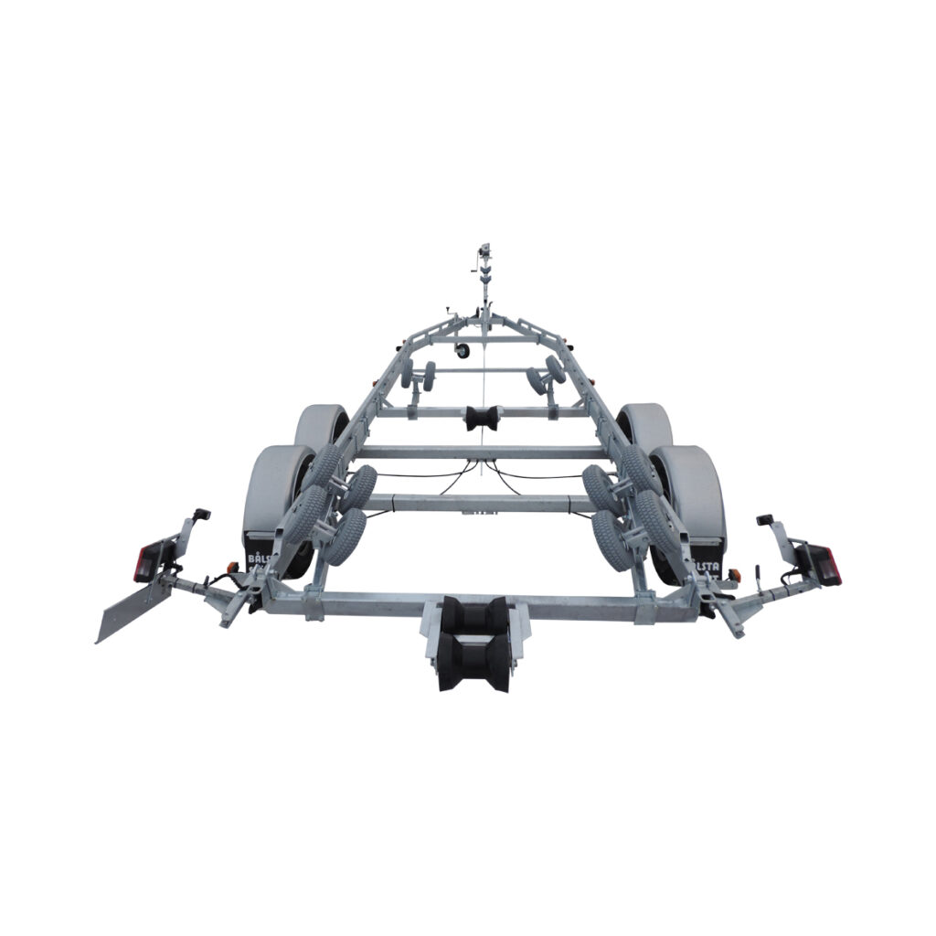 REG-3500FU för båtar 7-9m & 2800kg