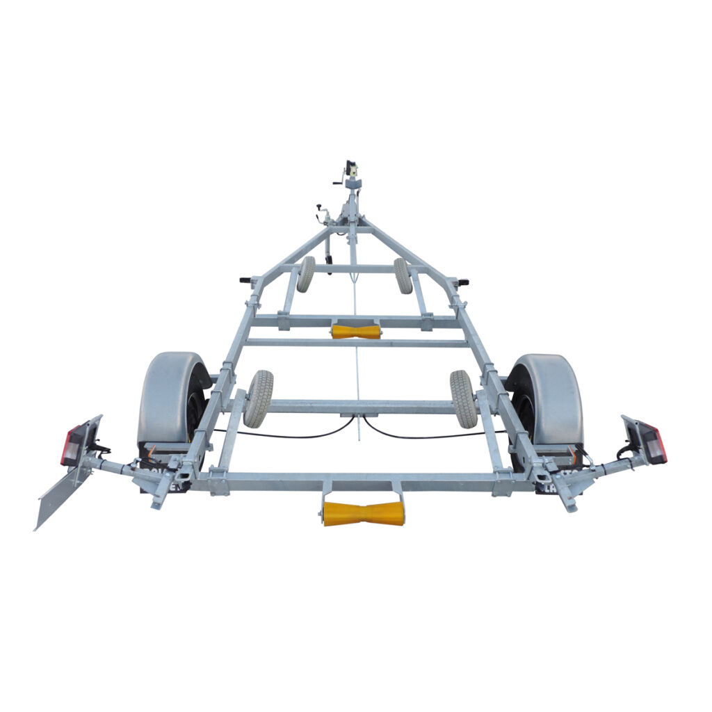 REG-850EU för båtar 4,5-5,3 meter & upp till 620kg